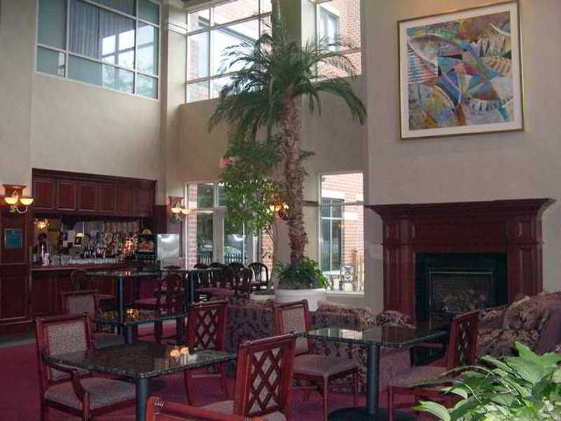 Embassy Suites By Hilton Portland Maine Restaurante foto