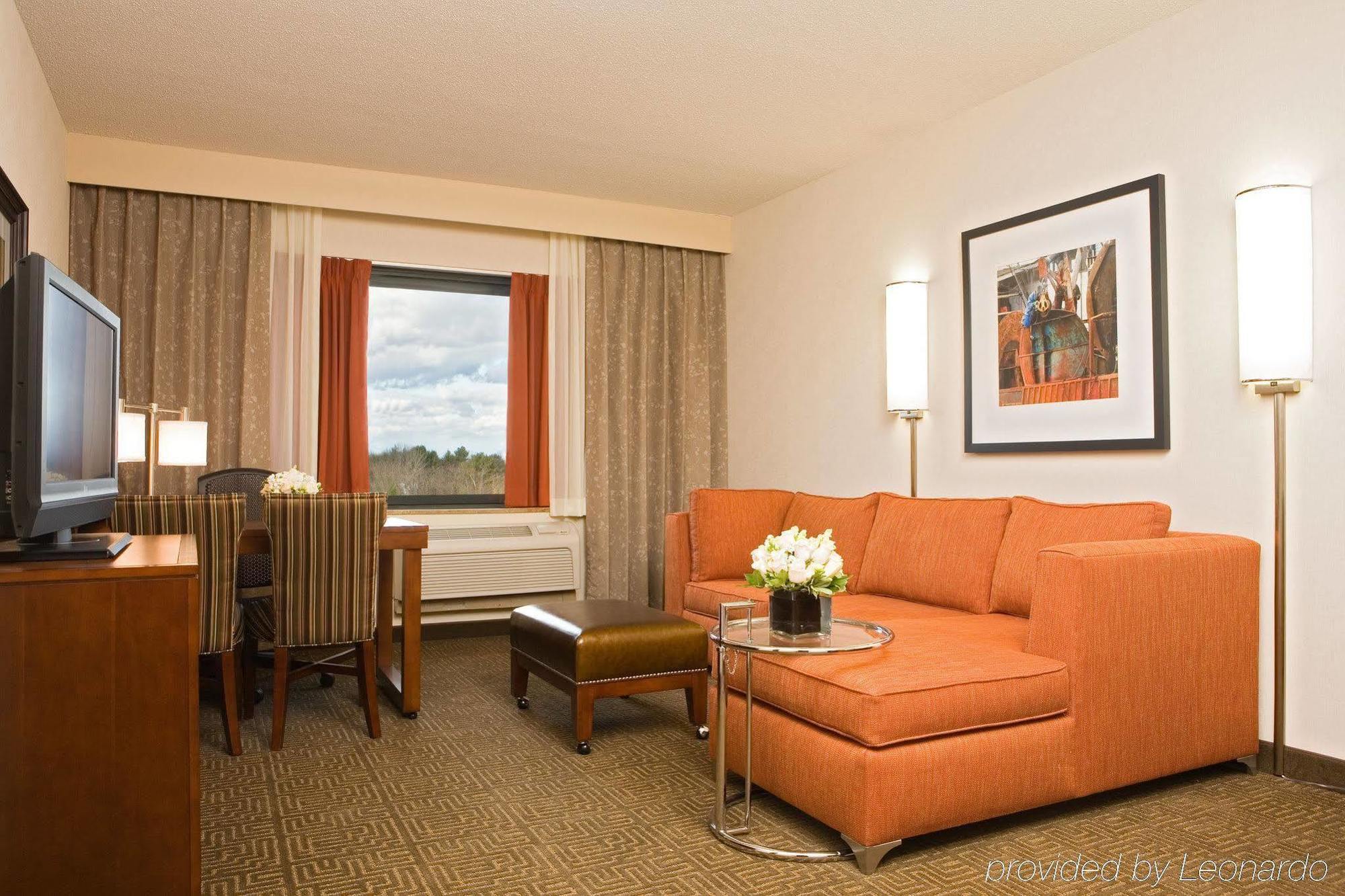 Embassy Suites By Hilton Portland Maine Habitación foto